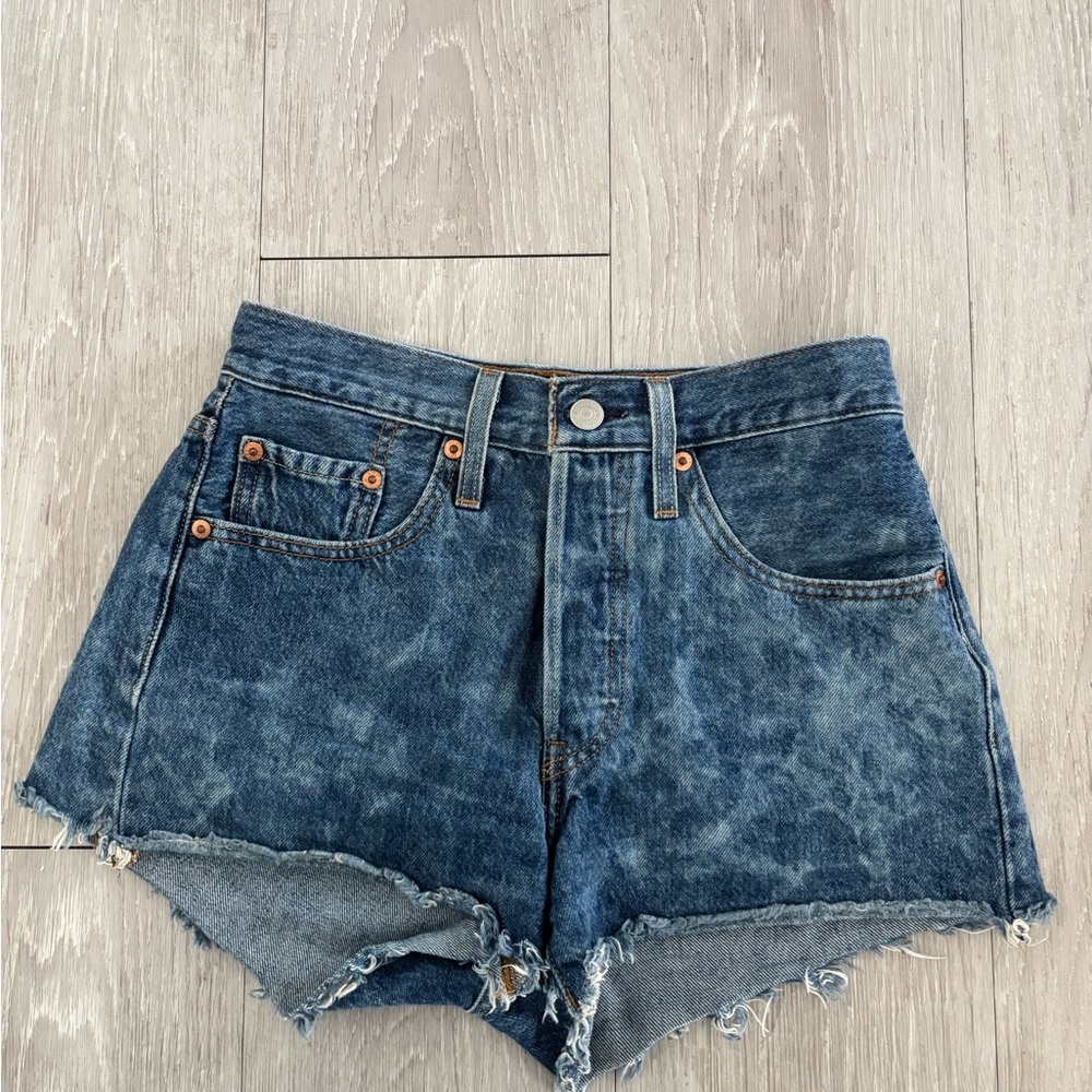 Levi 501 dark wash shorts